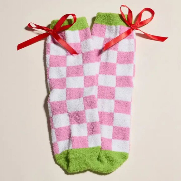 * NEW ARRIVAL * Set of 4 Grinch Holiday Sock Set - Picture 3 of 6